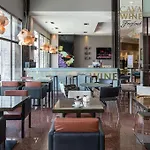 Rafaelhoteles Atocha 